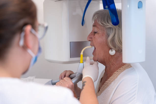 Best Emergency Tooth Extraction in Desert Edge, CA